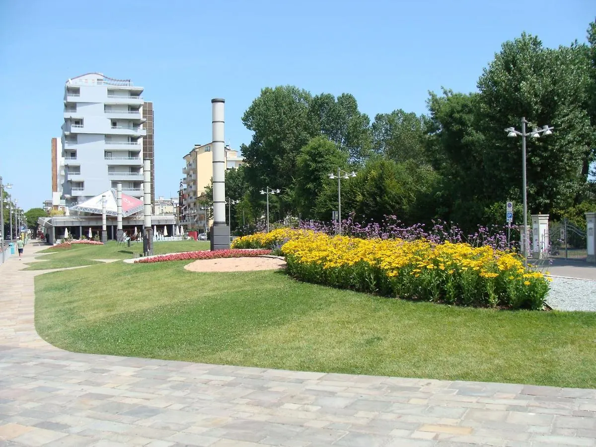 Hotel Sanremo Lido di Jesolo 3*,  Italien